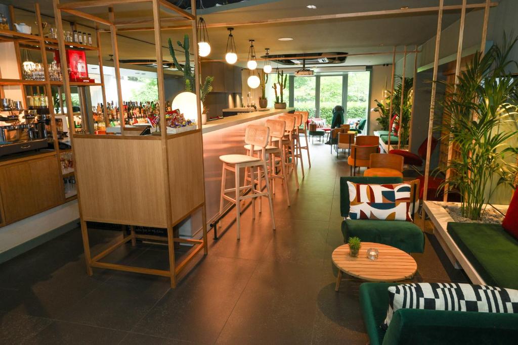 Hotel Gat Point Charlie - Resim 4