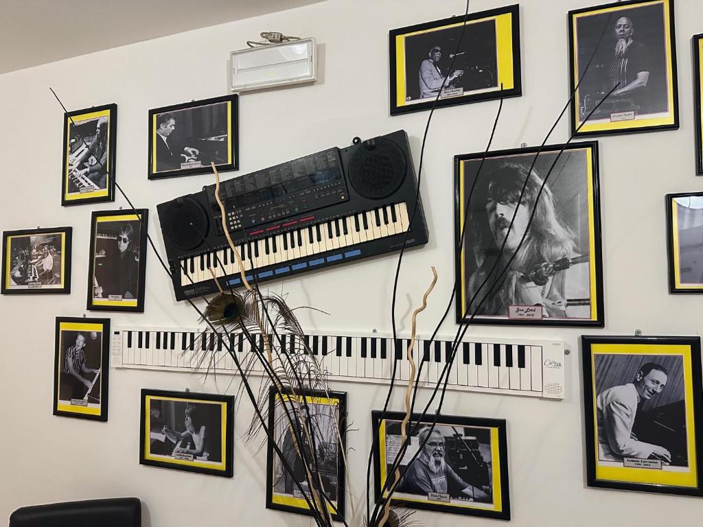 Red and Blues Music Hotel Genova - Resim 28