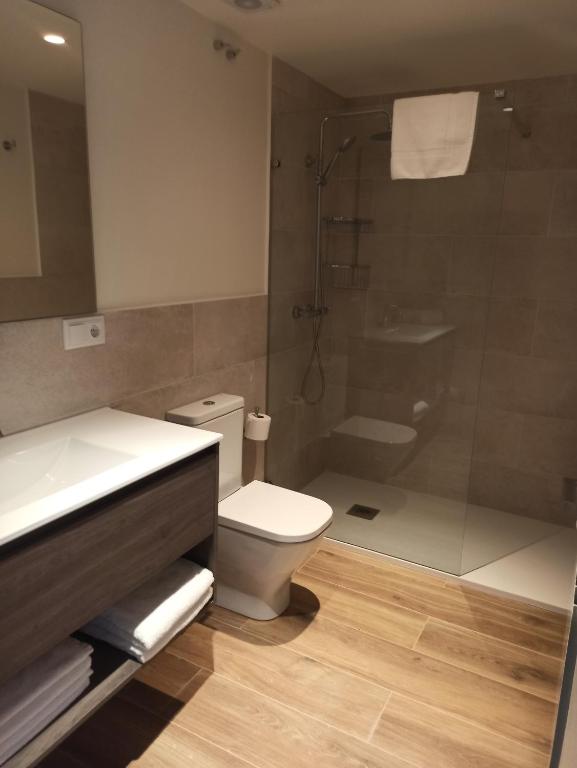 Koupelna v ubytování Apartament ROURE de Molló Parc