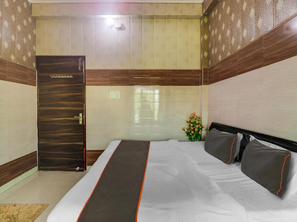 Collection O Paradise And Restaurant - Housity