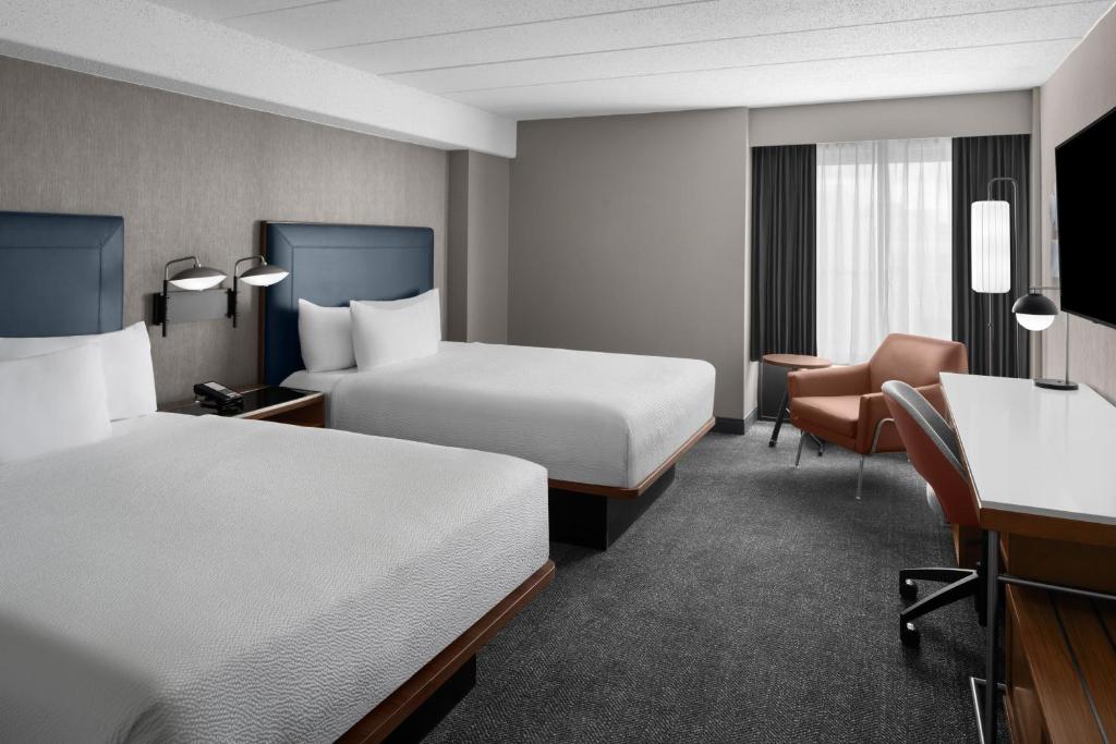 Courtyard by Marriott Pittsburgh University Center photo