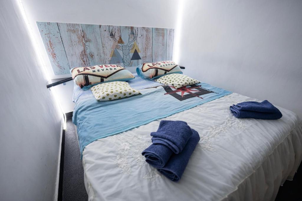 the lighthouse accommodation - Apartment - Split Level