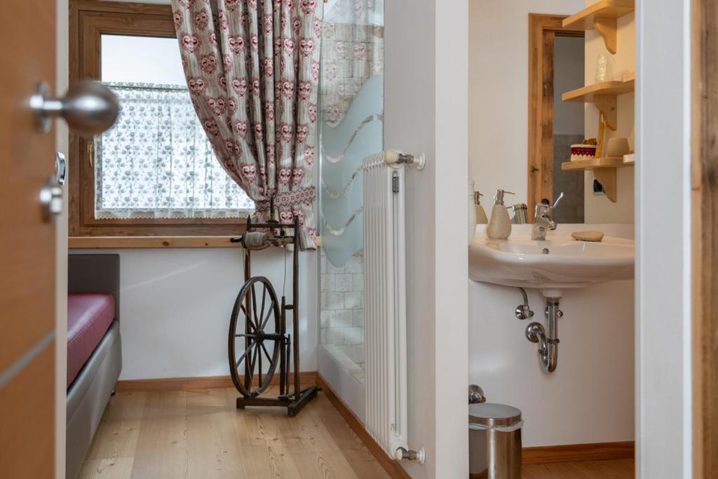 Fotografie z fotogalerie ubytování Garnì Ladin v destinaci Vigo di Fassa