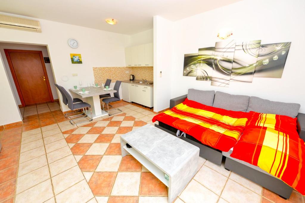 Część wypoczynkowa w obiekcie Apartment Dadi