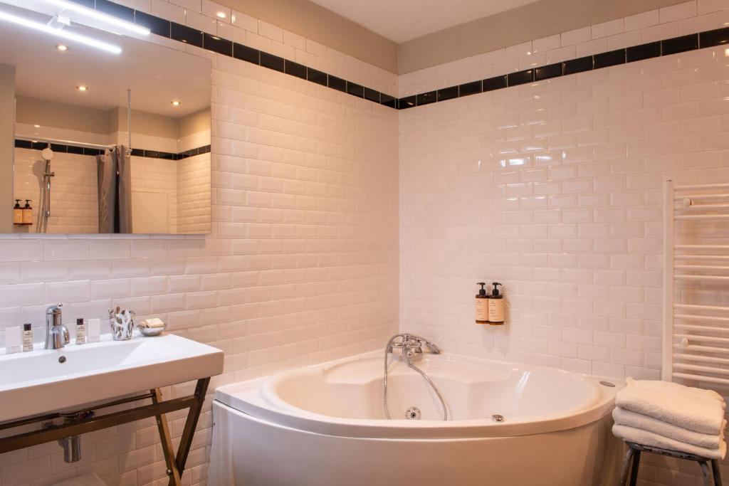 Hôtel Helzear Montparnasse - Resim 37