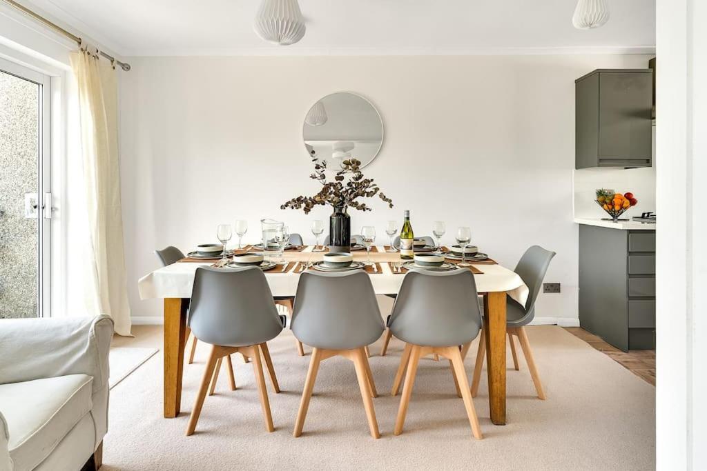 Cornish seaside house with harbour views - Three-Bedroom House