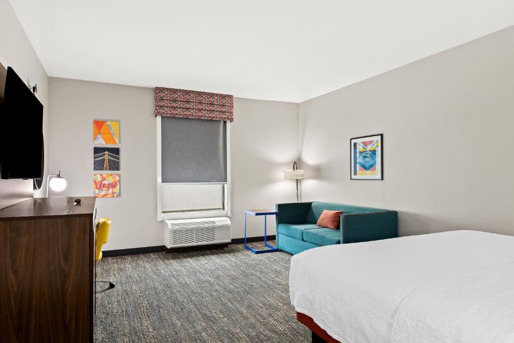Postel nebo postele na pokoji v ubytování Hampton Inn Longview