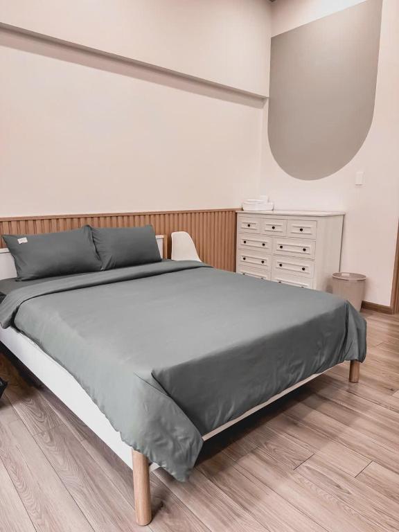 Postel nebo postele na pokoji v ubytování B786 Airport Apartment