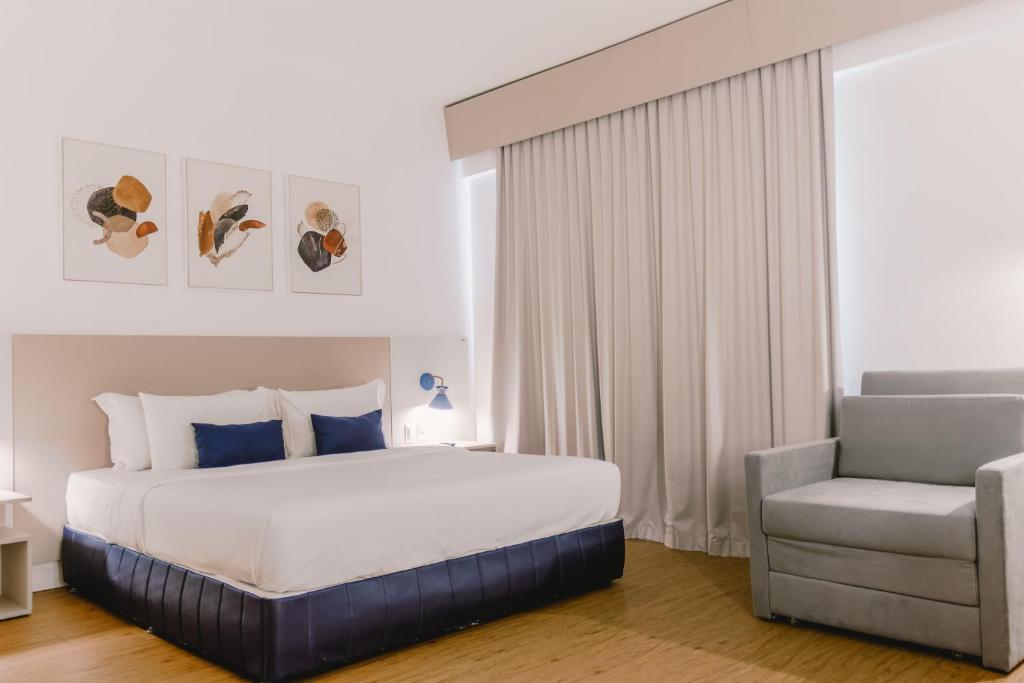 Go Inn Goiana by Atlantica Hotels - Zimmer Mit Kingsize-Bett