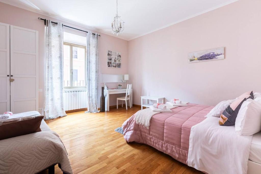 Łóżko lub łóżka w pokoju w obiekcie Florje House