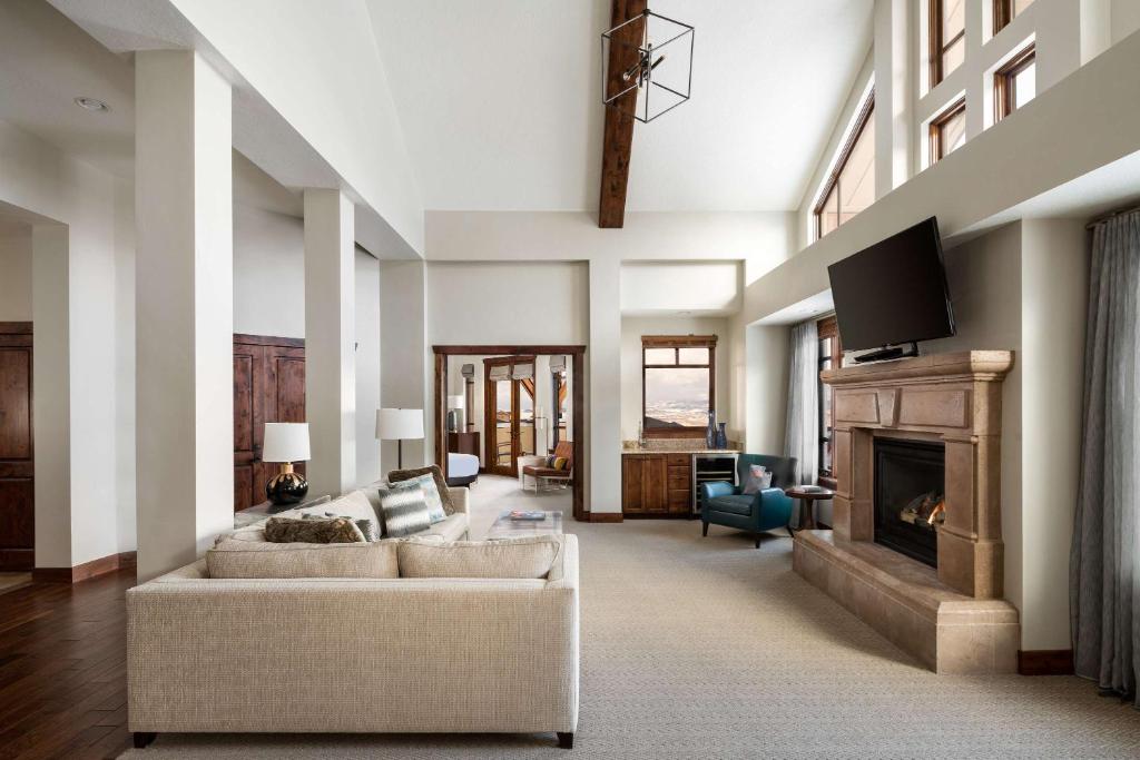 Posezení v ubytování Hyatt Centric Park City