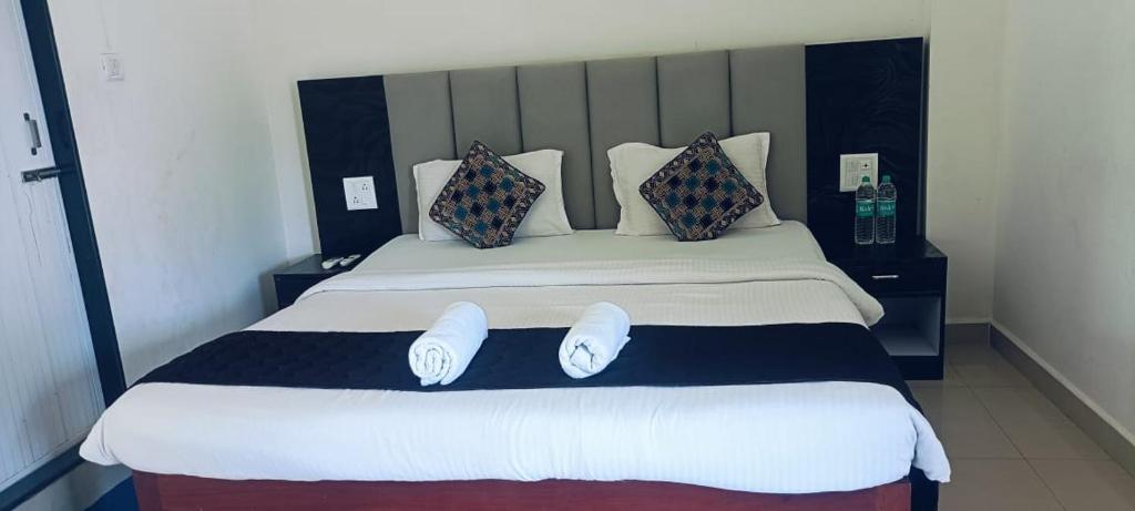 Postel nebo postele na pokoji v ubytování Hotel Baga inn