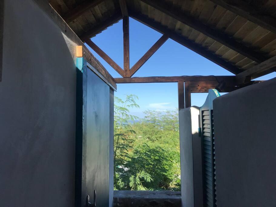 Balkón nebo terasa v ubytování Caze La Pointe Magnifique vue sur le Lagon