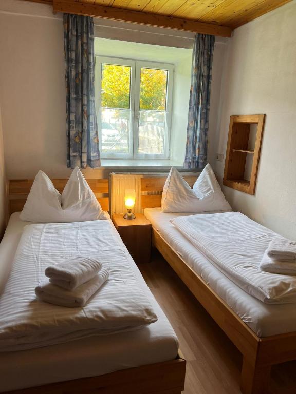 Postel nebo postele na pokoji v ubytování Haus Peter