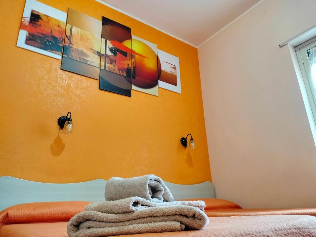 Postel nebo postele na pokoji v ubytování B&B Max