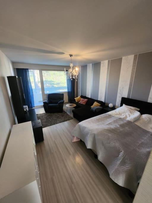 Katil atau katil-katil dalam bilik di Cozy and Quiet 2-room aparment