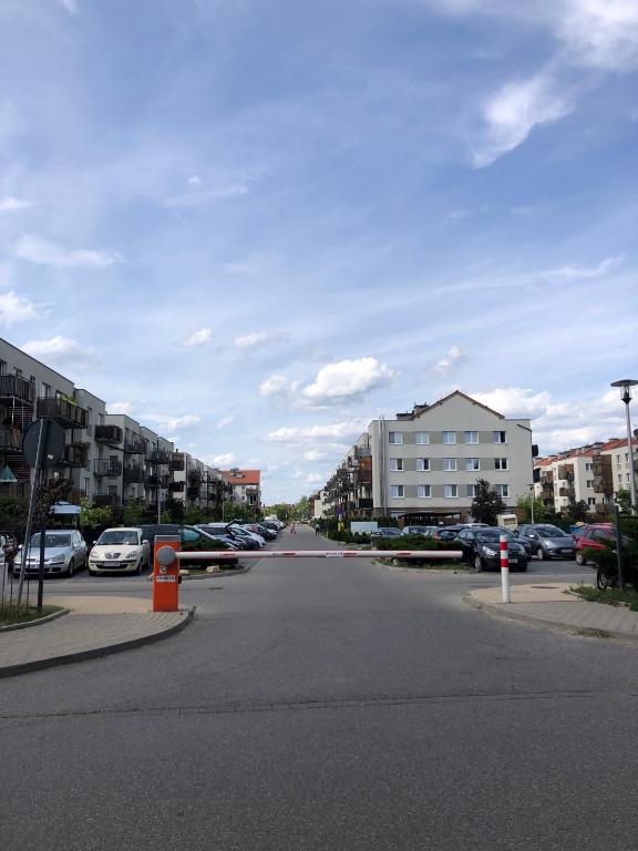 Urocze mieszkanie z ogródkiem i bezpłatny parking - 3