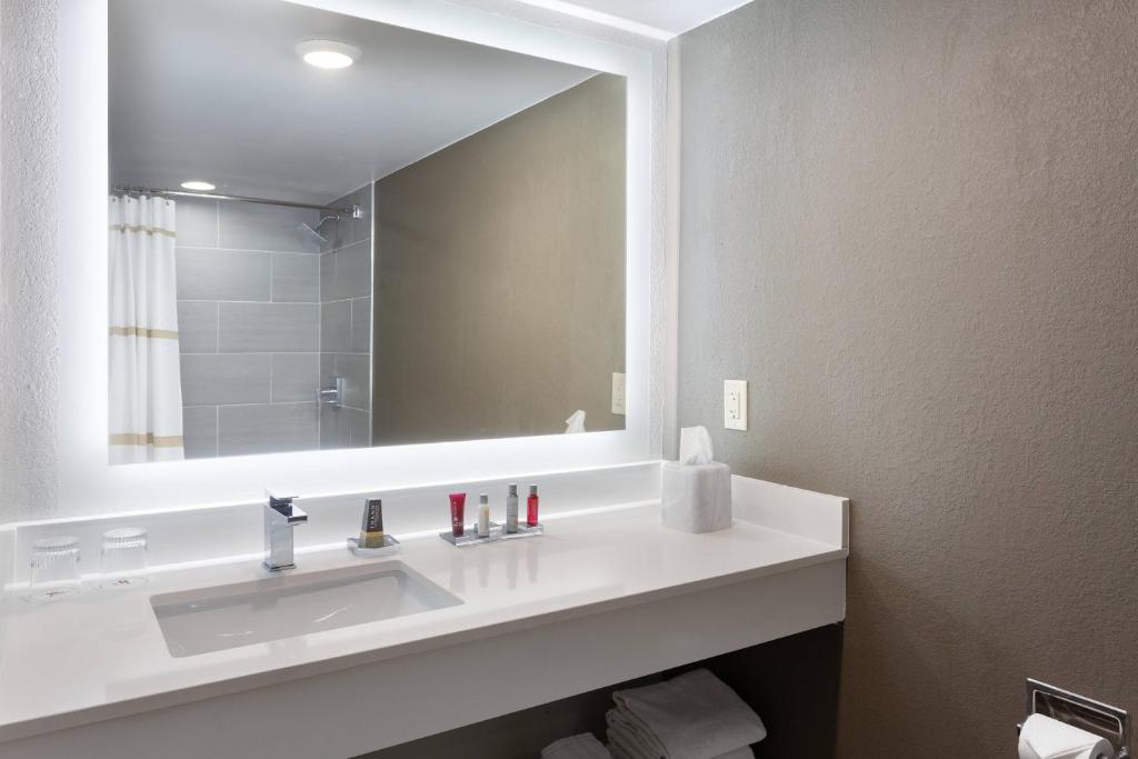 Koupelna v ubytování Marriott Phoenix Airport