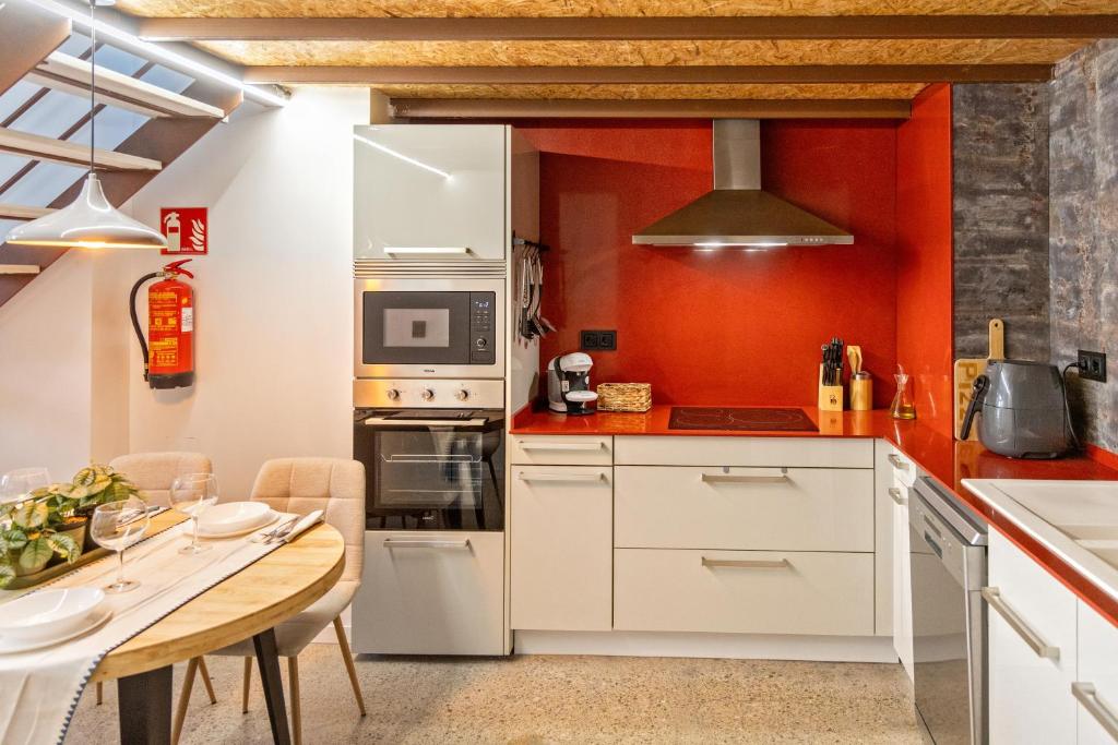 Kuchyňa alebo kuchynka v ubytovaní Loft Nou Benicalap - Housevanlive