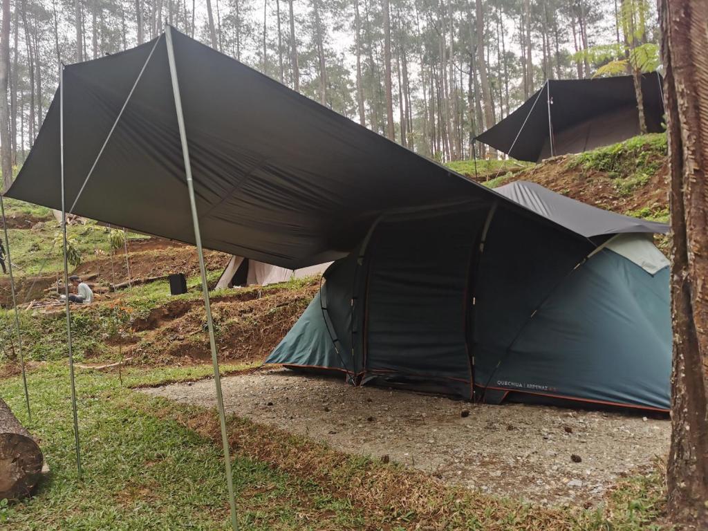 Fotografie z fotogalerie ubytování corak alam glamping v destinaci Tangkubanperahu