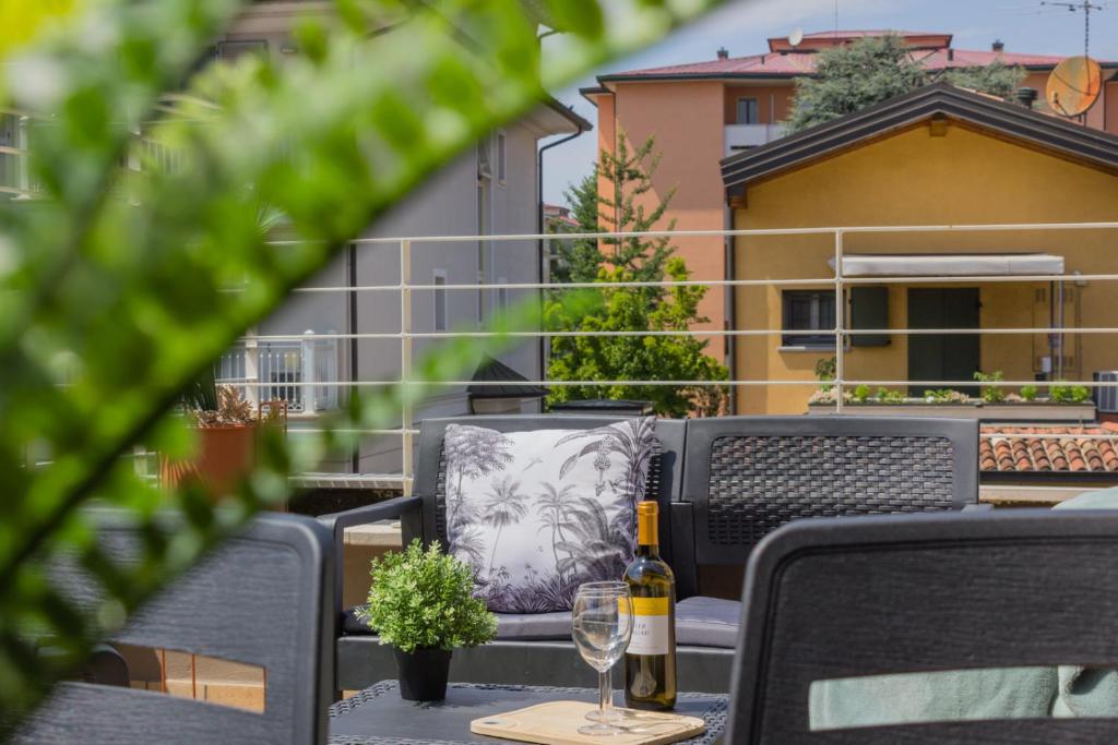 Posezení v ubytování Crema, terrazza, a pochi passi dal centro città