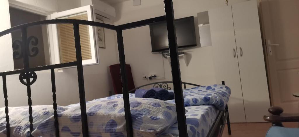 Krevet ili kreveti u jedinici u okviru objekta Kuća za odmor "Crni bor"