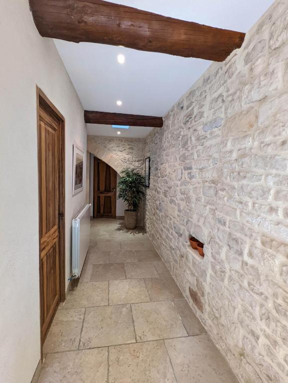 Fotografie z fotogalerie ubytování Townhouse 3 bedrooms v destinaci Calvisson