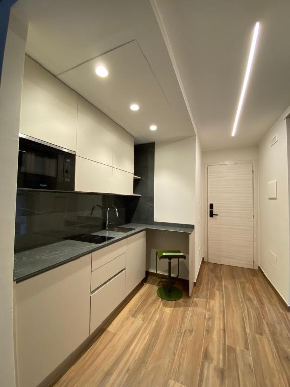 Kuchyň nebo kuchyňský kout v ubytování RoSea B&B Formia