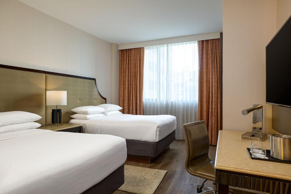 Sheraton Brooklyn New York - Guest Room, 2 Double