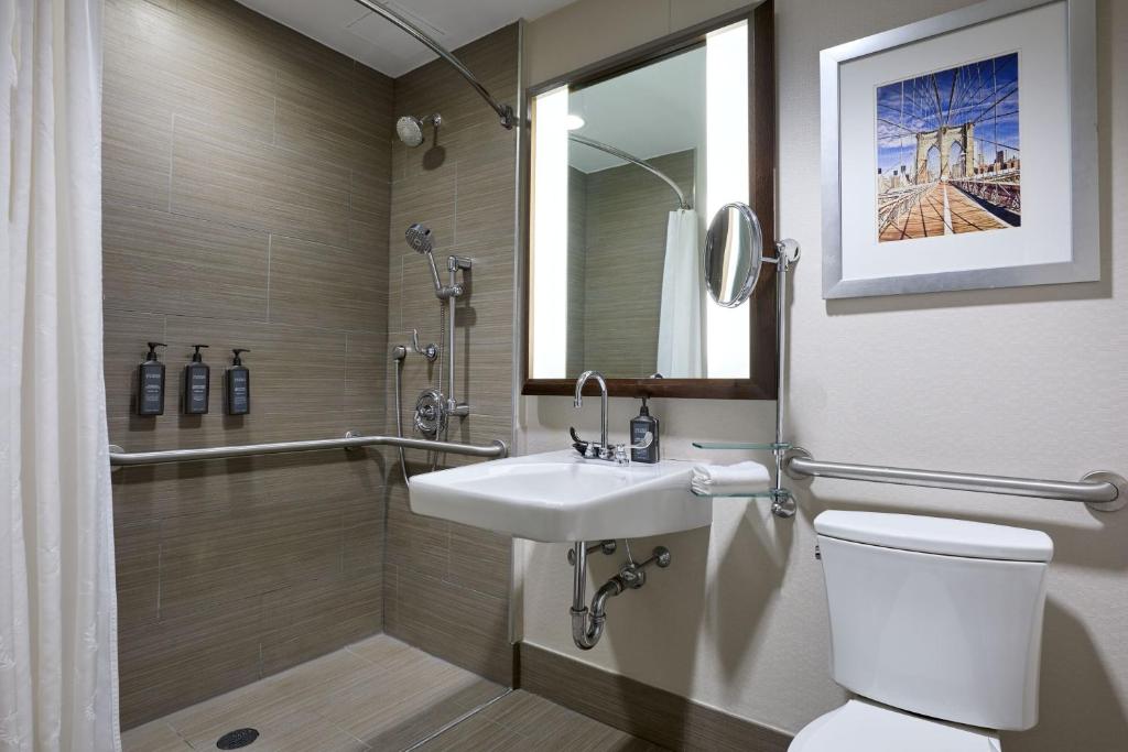 Sheraton Brooklyn New York - Guest Room, 1 Double, City View