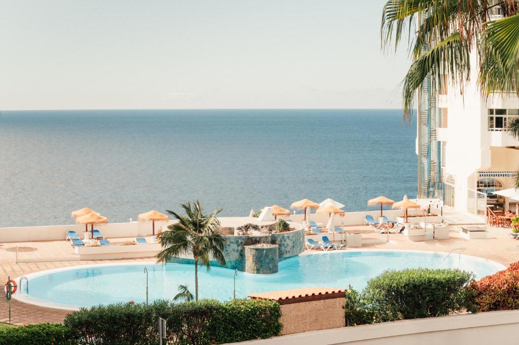Piscina en o cerca de Precise Resort Tenerife