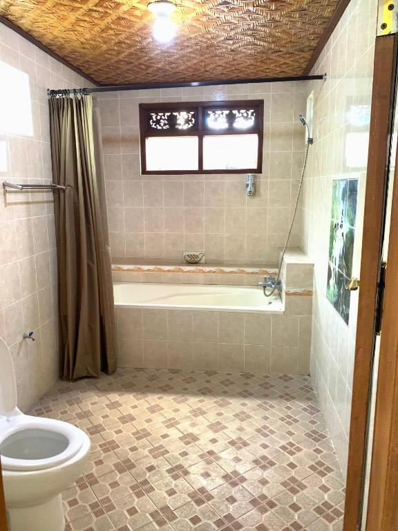 Koupelna v ubytování Bagus Homestay
