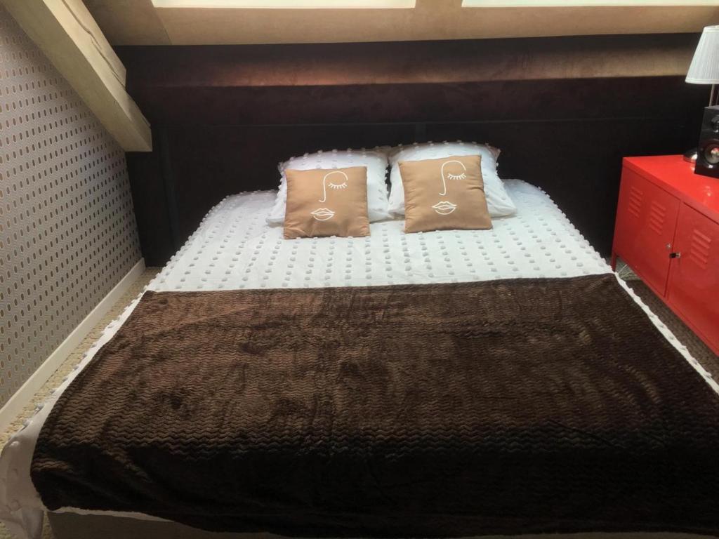 Postel nebo postele na pokoji v ubytování La chambre de Mathilde