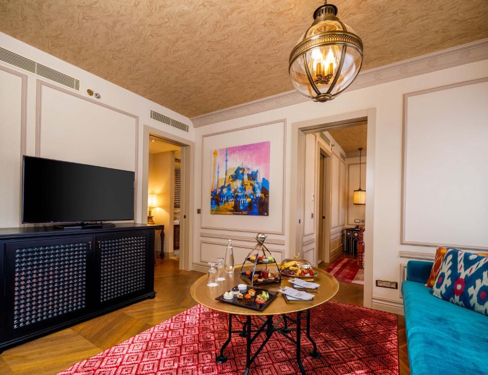 Hagia Sofia Mansions Istanbul, Curio Collection by Hilton - 4