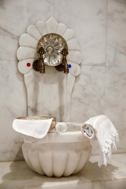 Hagia Sofia Mansions Istanbul, Curio Collection by Hilton - 8