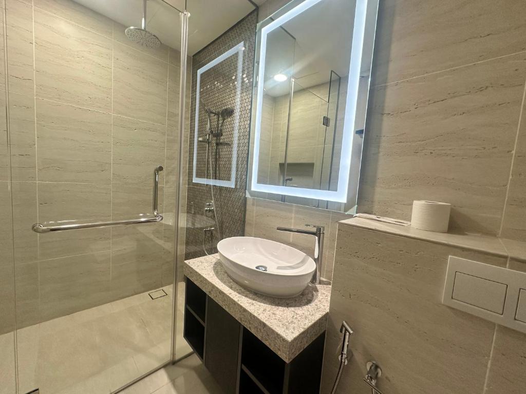 Holiday Suites at Star photo