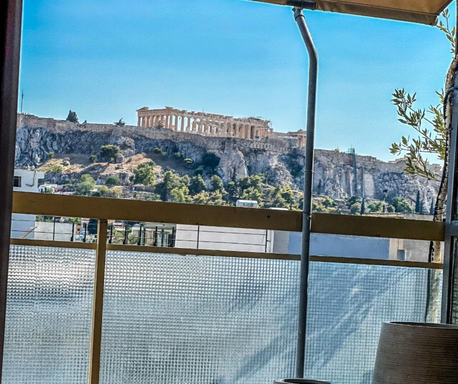 Acropolis Vicinity Penthouse