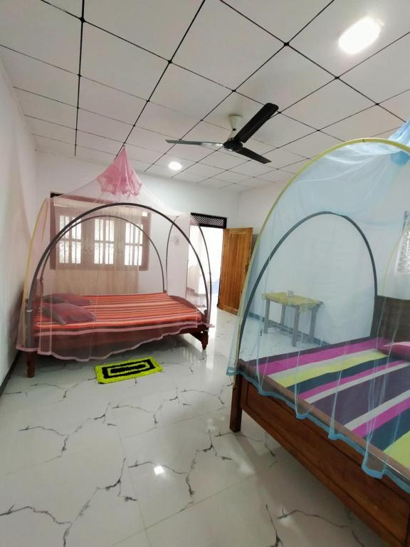 Chandi Gaya Beach Guesthouse - 19