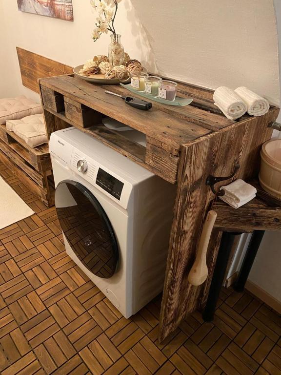 Fotografie z fotogalerie ubytování Apartment mit Sauna im Wienerwald - Mödling v destinaci Mödling