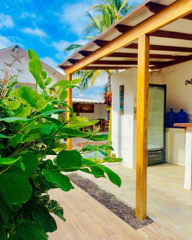 Fotografie z fotogalerie ubytování Hotel Coral Blanco with high speed internet Starlink and Galapagos Tour Operator v destinaci Puerto Villamil