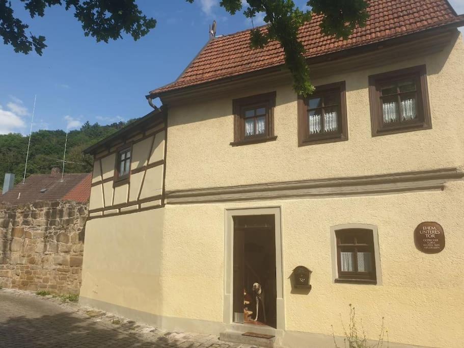 Budova, kde se prázdninový dům nachází
