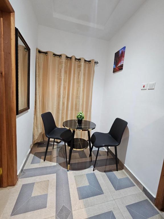 Zona d'estar a Tuki Quarter