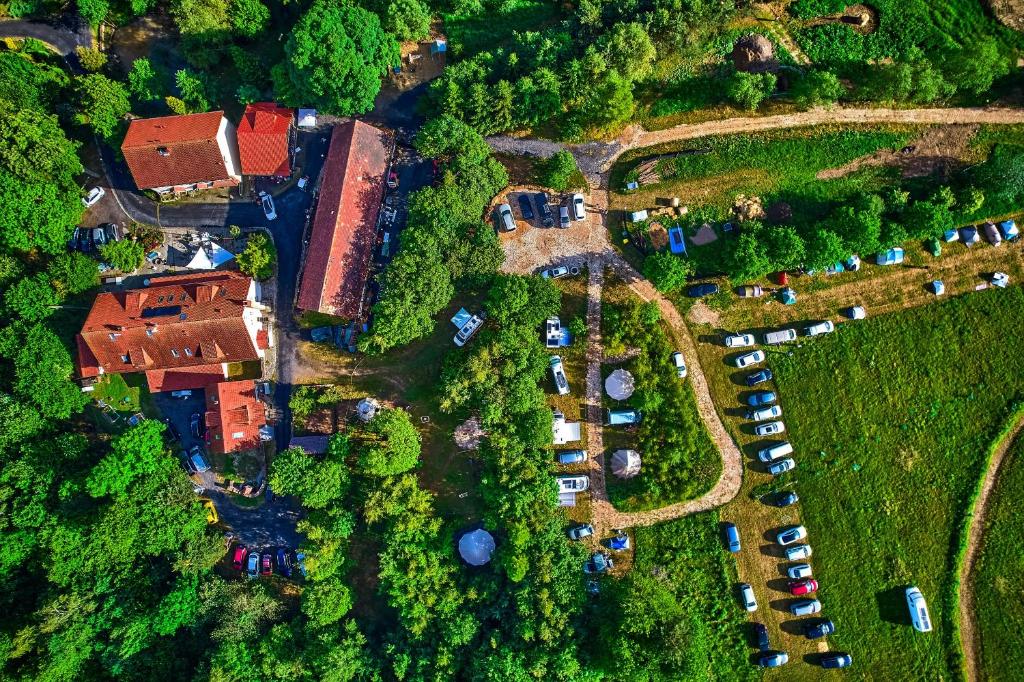 Letecký snímek ubytování Turkusowa Wyspa