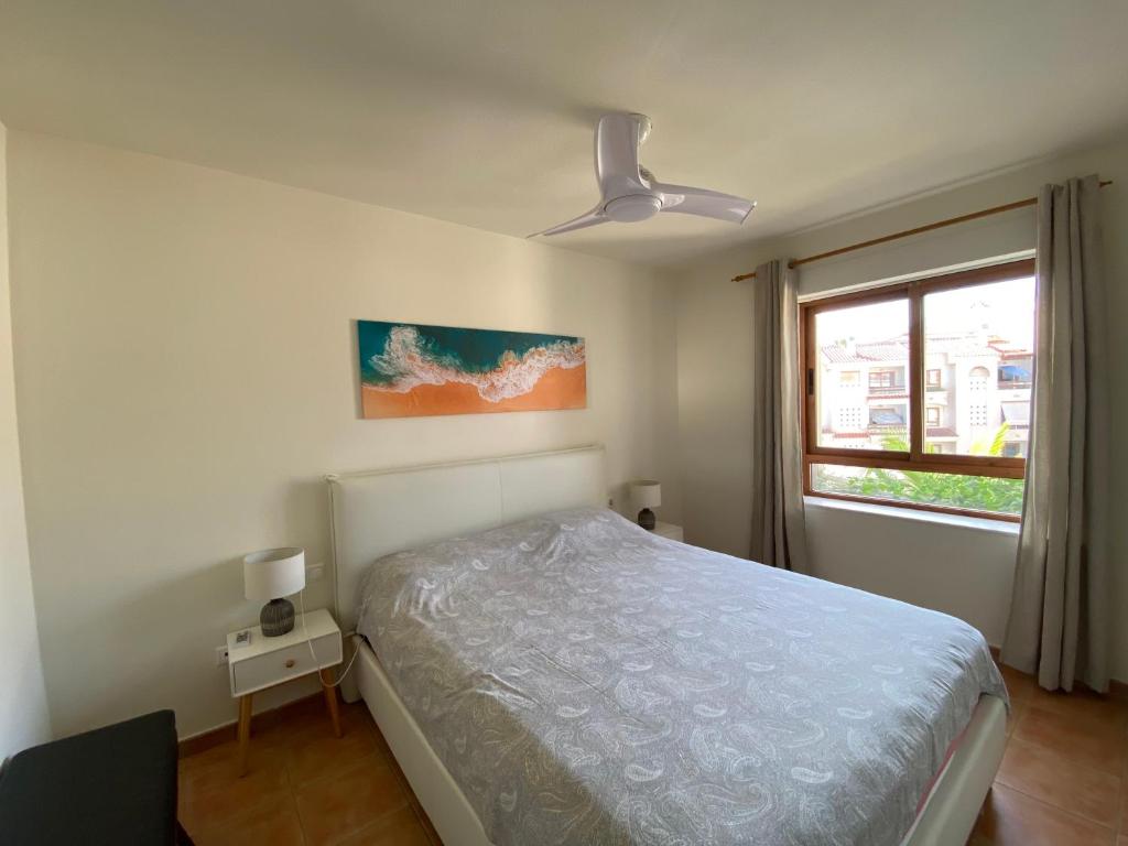 Postel nebo postele na pokoji v ubytování Sunrise Albir