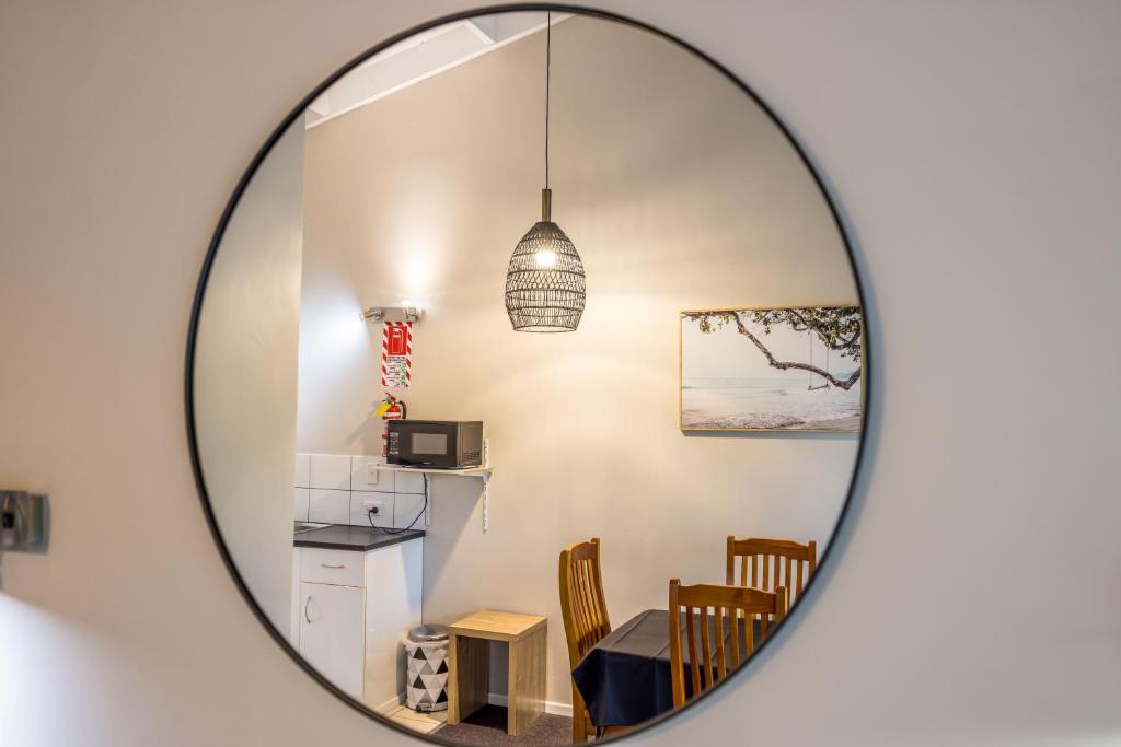 Kuchyň nebo kuchyňský kout v ubytování Sun Valley Motel