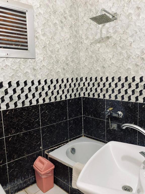 Koupelna v ubytování Sara Hotel Aswan