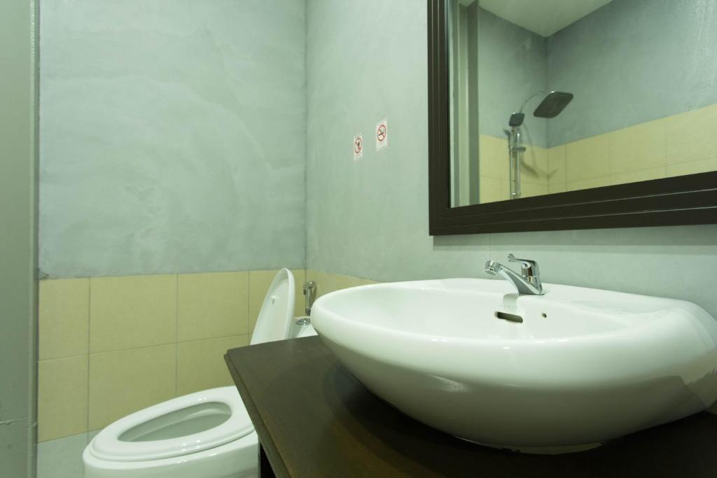 Bany a A Plus Hotel