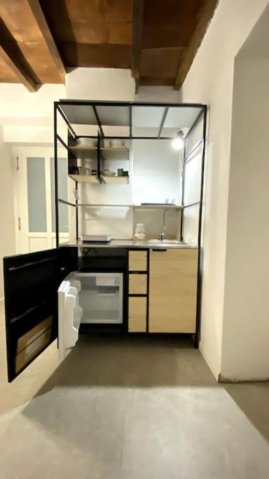 Kuchyň nebo kuchyňský kout v ubytování Tiny House
