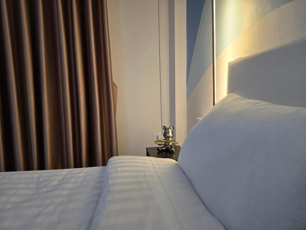 SRINN Hotel Pattaya Klang - Resim 36