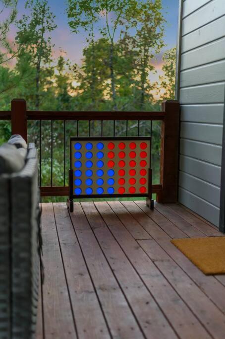 Under the Stars - Secluded, Hot Tub, Firepit, Games photo